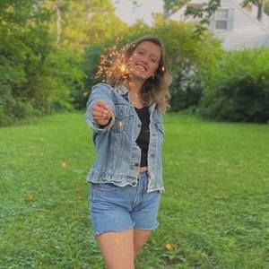 Meet your Posher, Tara